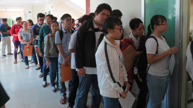 1438651632-thi-sinh-xep-hang