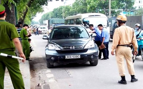 cuu-pho-ban-tc-quan-uy-cau-giay-bi-truy-to-toi-giet-nguoi