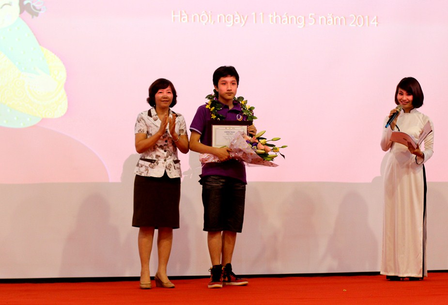 giai nhat - Nhom lon