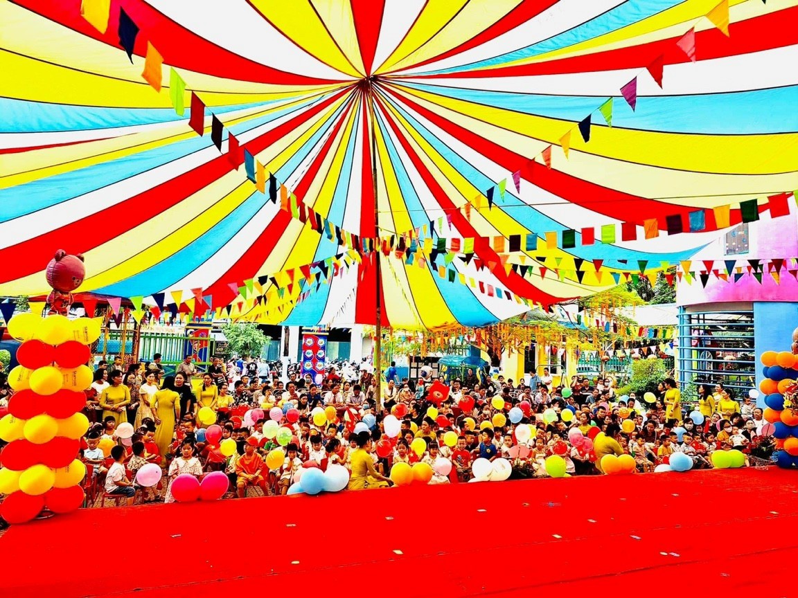 khai giang 3