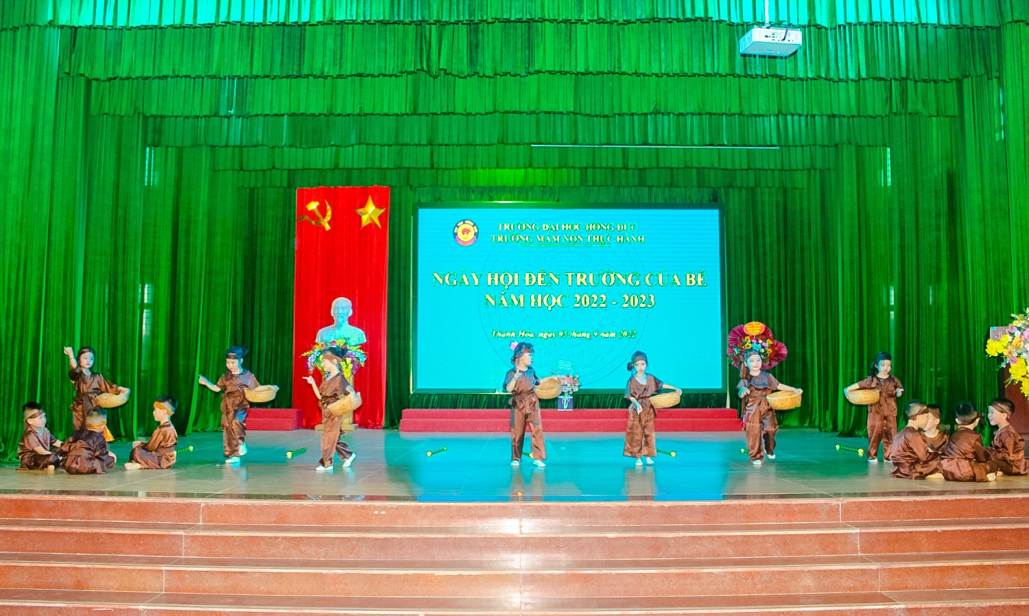 khai giang 6