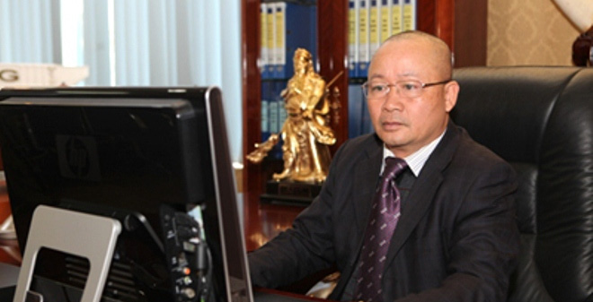 ongcuong-1475121967560-32-0-369-660-crop-1475131878934