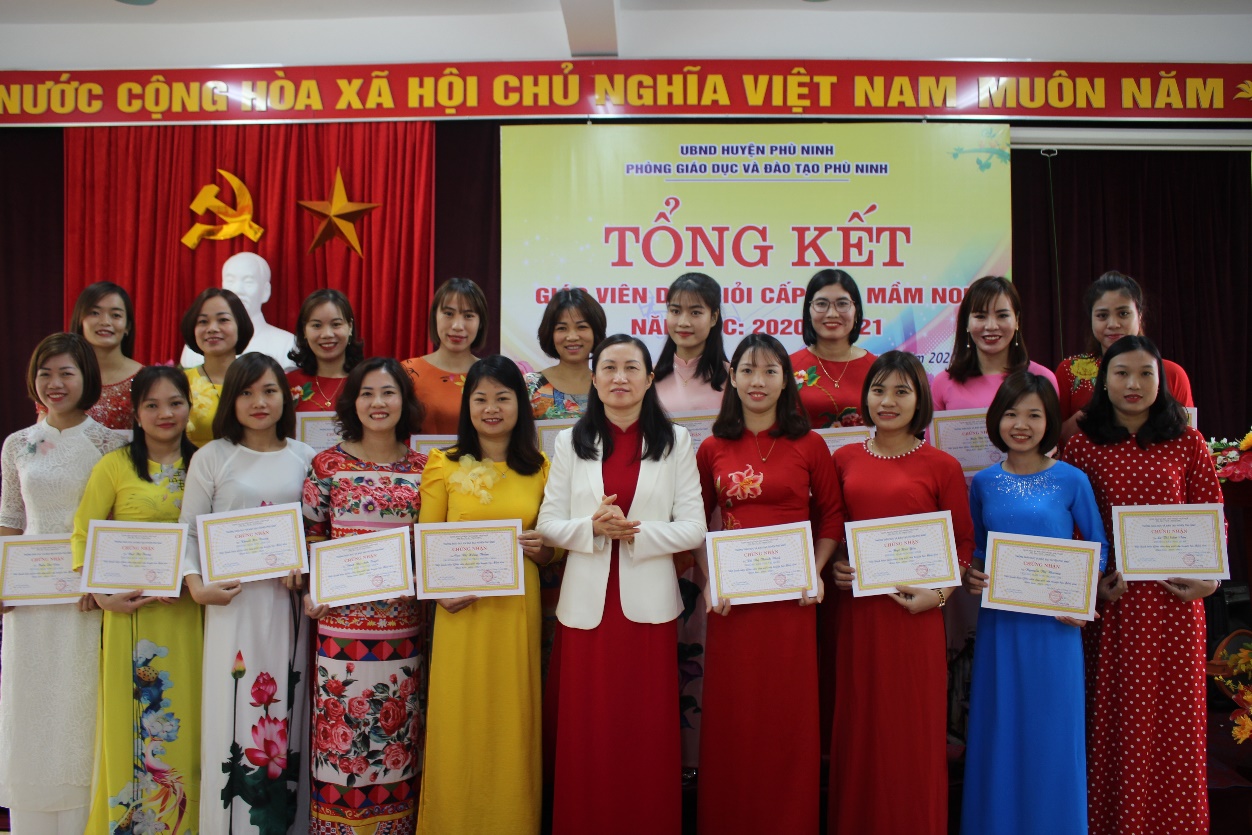 phu ninh 9
