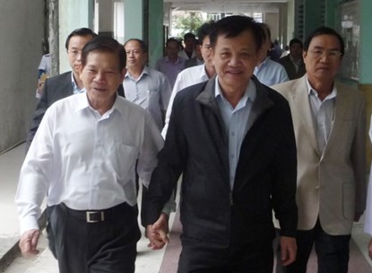 QUQAtham ong ba thanh 1 DARE.jpg