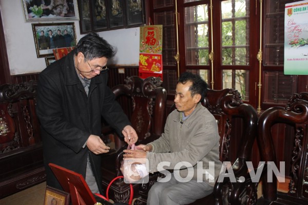 than-y-chua-ung-thu-cho-pgs-van-nhu-cuong-tung-bi-de-doa 1