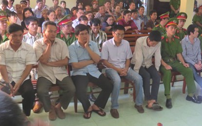 vu-cong-an-dung-nhuc-hinh-yeu-cau-boi-thuong-15-ty-hinh-3