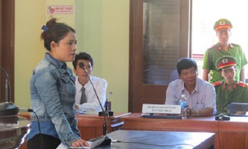 vu-cong-an-dung-nhuc-hinh-yeu-cau-boi-thuong-15-ty