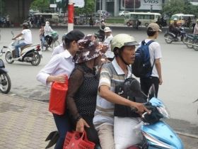 Vắng vẻ lều chõng sớm