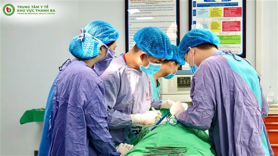 Phú Thọ: Phẫu thuật thành công bướu đa nhân tuyến giáp cho bệnh nhân 66 tuổi