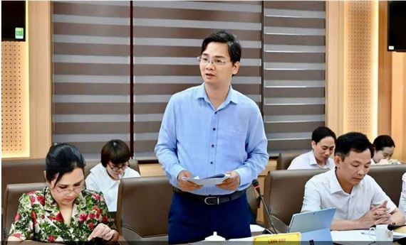 Tạm đình chỉ công tác Giám đốc Sở GD&ĐT Tuyên Quang