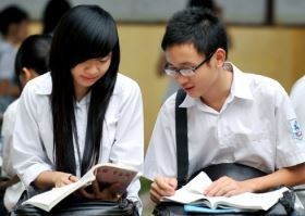 Học Văn: Đừng để các em thành “vẹt” của người lớn