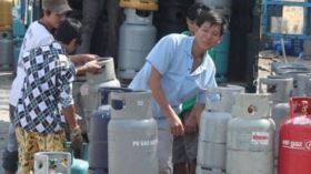 Từ 1/12, giá gas giảm 13.000 đồng/bình