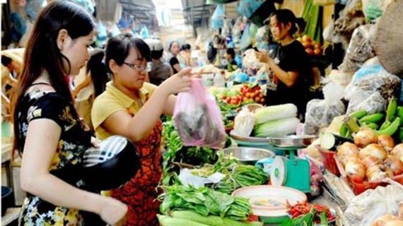 Các mặt hàng chưa giảm giá tương xứng giá xăng