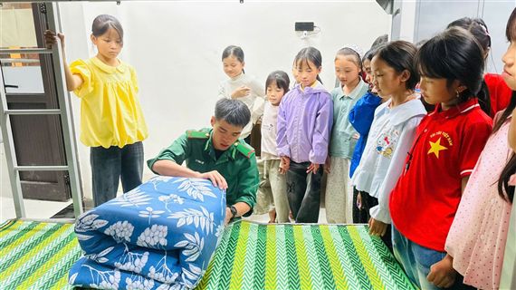 Lào Cai: Người lính Biên phòng và học sinh vùng biên – Chung nhịp đập, sáng tình yêu Tổ quốc