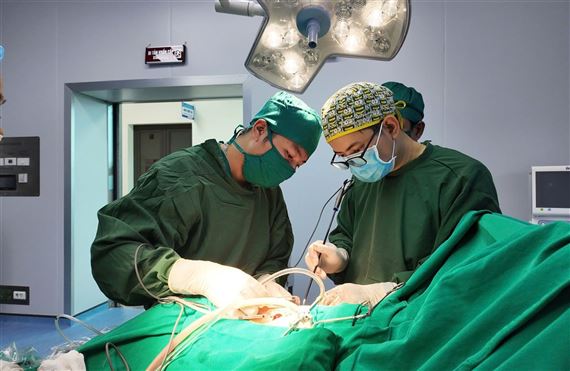 Phú Thọ: Cắt thận mất chức năng cho nữ bệnh nhân 67 tuổi tại Yên Lạc