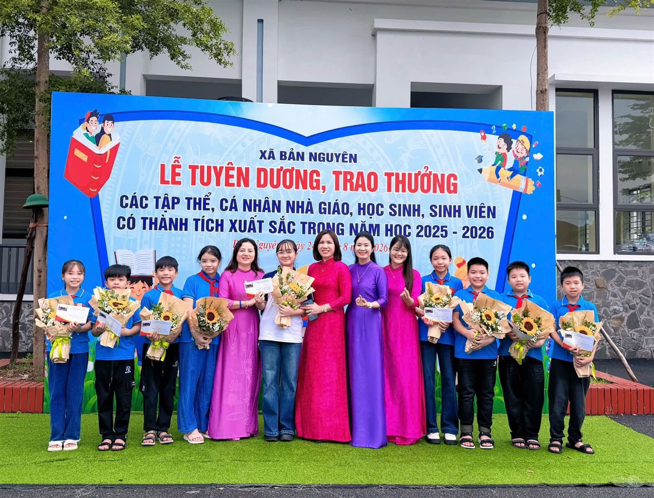 Trường tiểu học Bản Nguyên toả sáng thành tích lan toả niềm tự hào