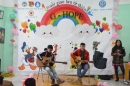 Guitar từ thiện:”G-HOPE” mang lại niềm vui cho những trẻ em chất độc màu da cam