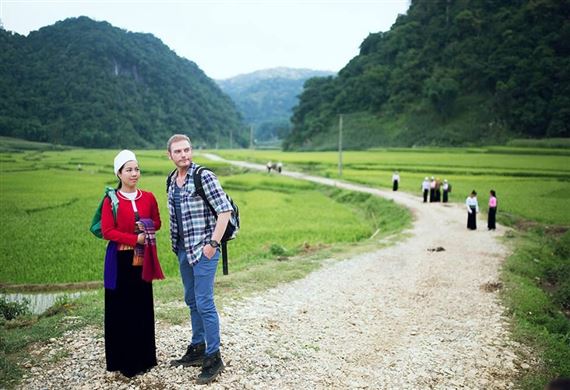 Ra mắt Phim “Dấu ấn Hòa Bình” và tập sách ảnh “Ẩm thực xứ Mường và đặc sản Hòa Bình”