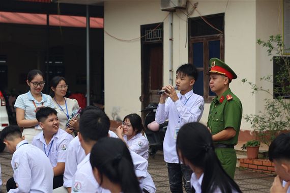 Phú Thọ: THPT Cẩm Khê ký kết phối hợp với Công an xã, tăng cường bảo đảm an toàn trường học