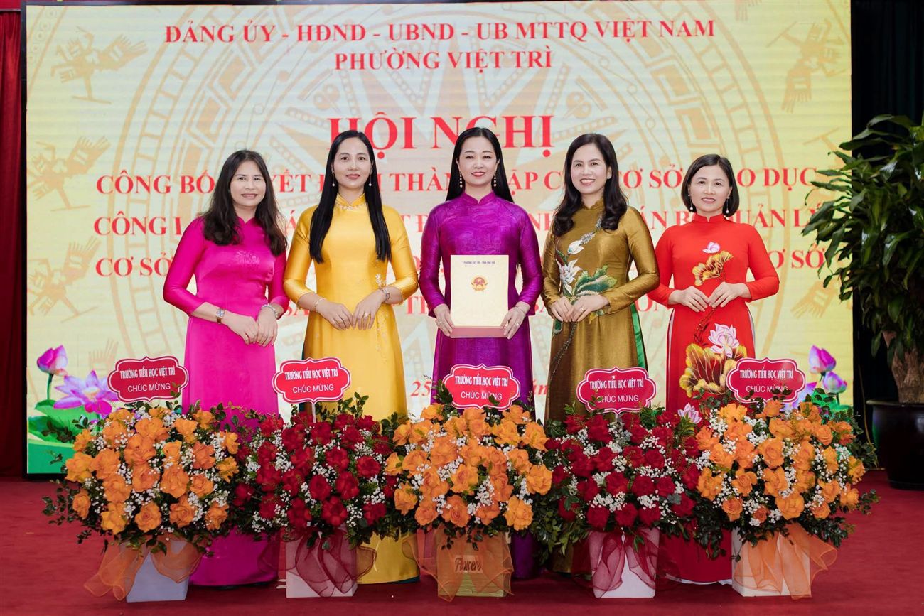 Trường Tiểu học Việt Trì: Thống nhất để đổi mới, đoàn kết để phát triển