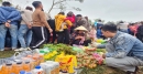 Thanh Hóa: Đi chợ đầu năm bị "choảng" mới may mắm cả năm