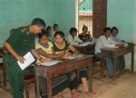 Đưa ánh sáng văn hóa lên với vùng biên