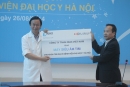 Công ty TNHH LIXIL INAX Việt Nam trao tặng máy siêu âm âm tim cho Bệnh viện Đại học y Hà Nội
