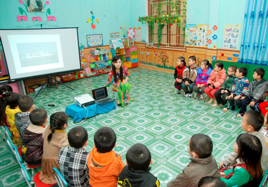 Huyện Chiêm Hóa, tỉnh Tuyên Quang: Đưa Nghị quyết 36-NQ/TU của Ban Thường vụ Tỉnh ủy về Phổ cập Giáo dục Mầm non cho trẻ 5 tuổi vào cuộc sống