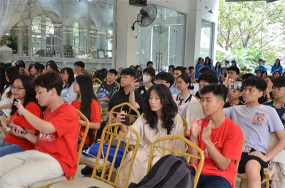 TIẾP LỬA KÌ THI CHUYỂN CẤP CÙNG DỰ ÁN THE MATCH