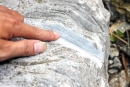 “Đá thần” chữa đau ngực phụ nữ nóng dư luận Hà Tĩnh