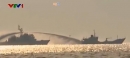 Video: Tàu TQ vây ép, phun vòi rồng vào tàu VN suốt 20 phút