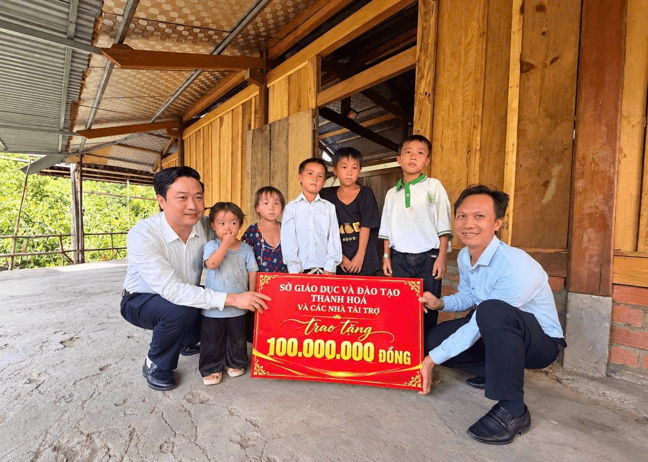 Ngành Giáo dục Thanh Hóa tiếp sức 5 anh em vượt nghịch cảnh