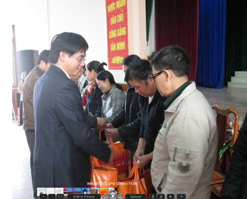 Hà Tĩnh: CIENCO 4 trao140 suất quà tặng người nghèo Can Lộc