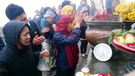 Những hình ảnh ấn tượng và phản cảm những ngày đầu năm