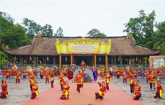 DU LỊCH HỌC ĐƯỜNG – HÀNH TRÌNH TRẢI NGHIỆM VĂN HÓA LỊCH SỬ “CHƠI MÀ HỌC” Ở XỨ THANH