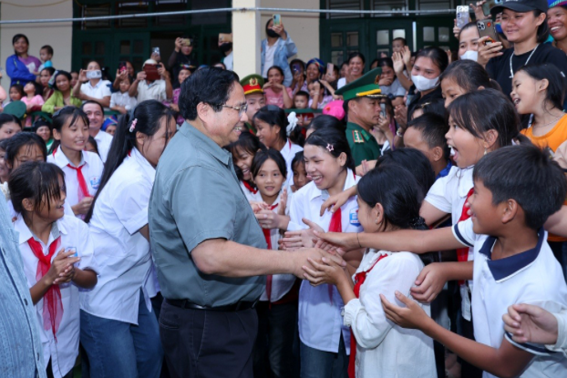 Thủ tướng yêu cầu Thanh Hóa tiên phong trong giáo dục, công nghệ và chuyển đổi số