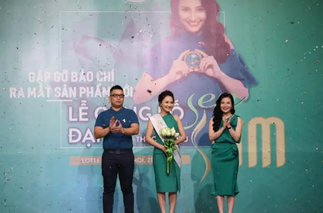 T’S Natural ra mắt sản phẩm mới và công bố đại sứ thương hiệu Senslim