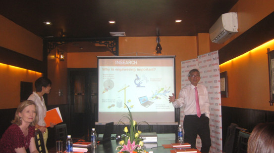 Giáo sư Nguyễn Hùng: Sinh viên Việt Nam nên chọn ngành kĩ sư