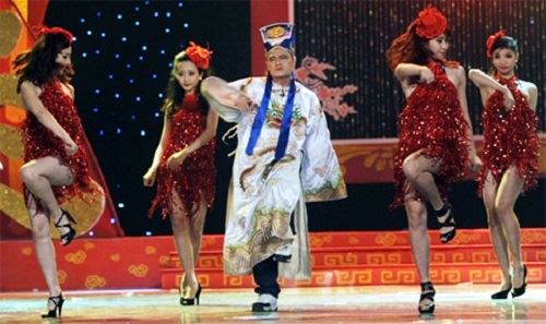 Nghệ sĩ Tự Long và những vai Táo để đời’ trong ‘Táo quân’