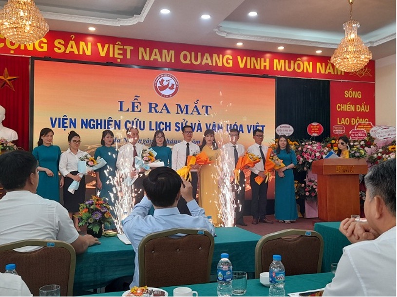 Ra mắt Viện Nghiên cứu Lịch sử và Văn Hóa Việt